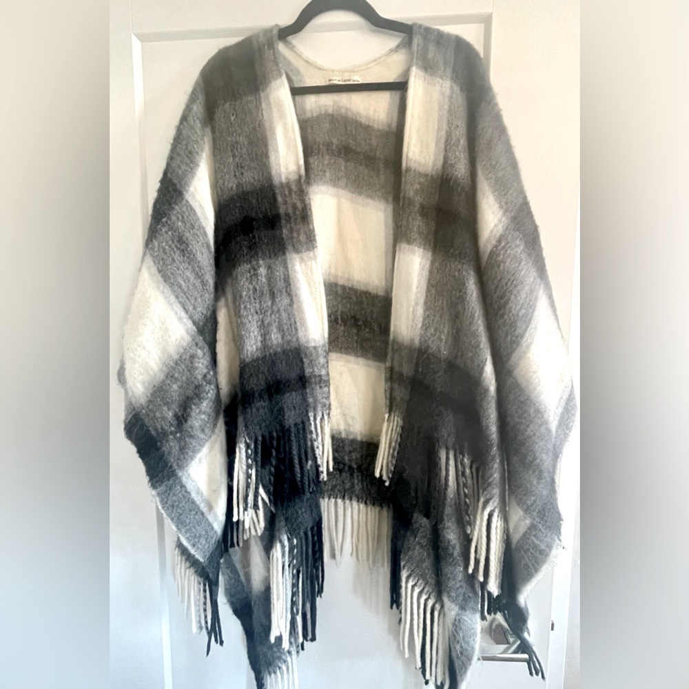 Marine Layer Plaid Wrap